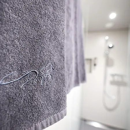 Revier Mountain Szálloda *